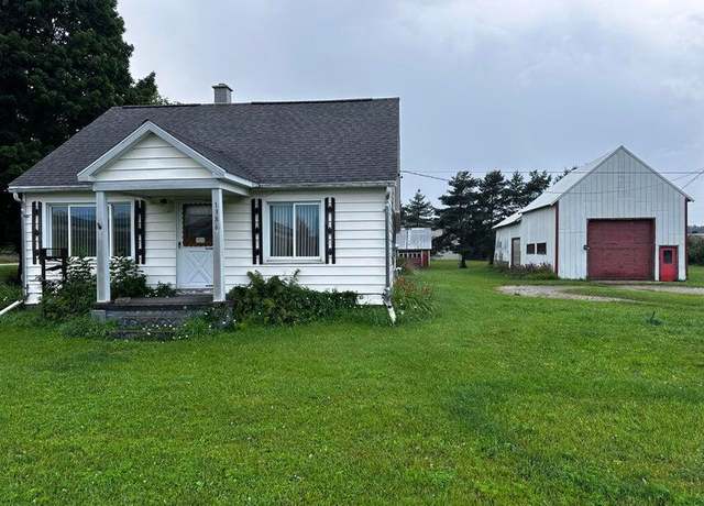 Property at 1386 N Old 27, Gaylord, MI 49735, 4 beds, 1 bath