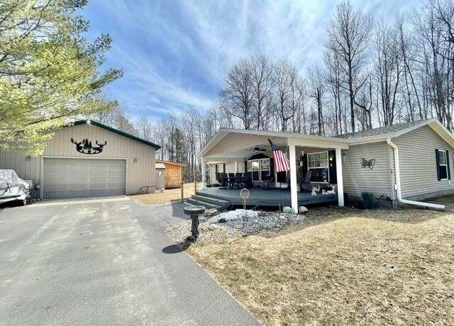 Property at 2872 Granger Rd, Lewiston, MI 49756, 3 beds, 2 baths