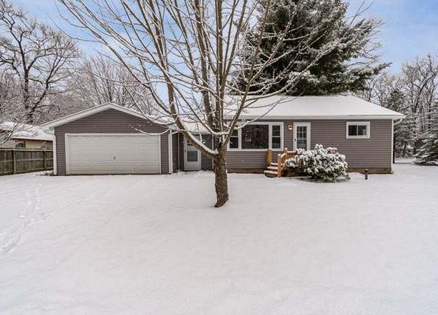 Property at 230 Glendale Dr, Prudenville, MI 48651, 2 beds, 1 bath