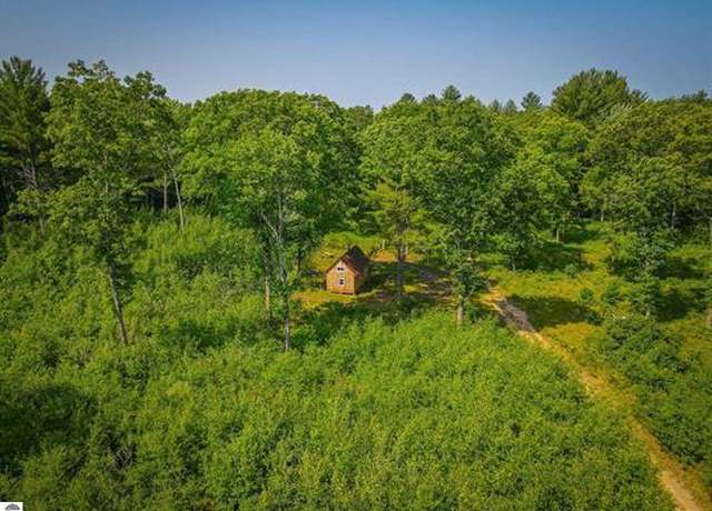 Property at 15016 12 Mile Rd, Wellston, MI 49689
