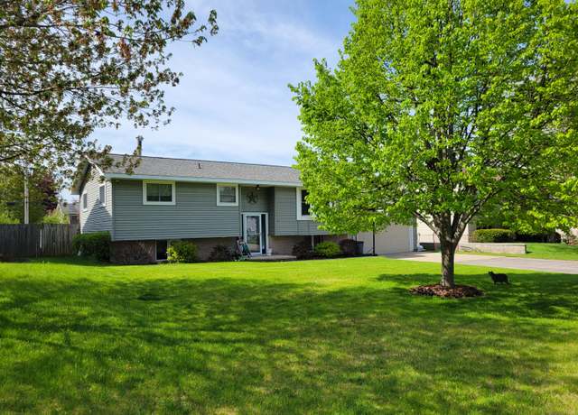 Property at 548 Plymouth Dr, Alpena, MI 49707, 4 beds, 2 baths