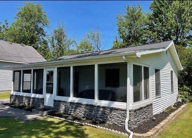 Property at 9440 E Houghton Lake Dr, Houghton Lake, MI 48629, 2 beds, 1 bath