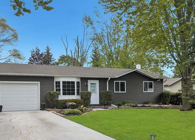 Property at 101 Island View Dr, Alpena, MI 49707, 3 beds, 2 baths
