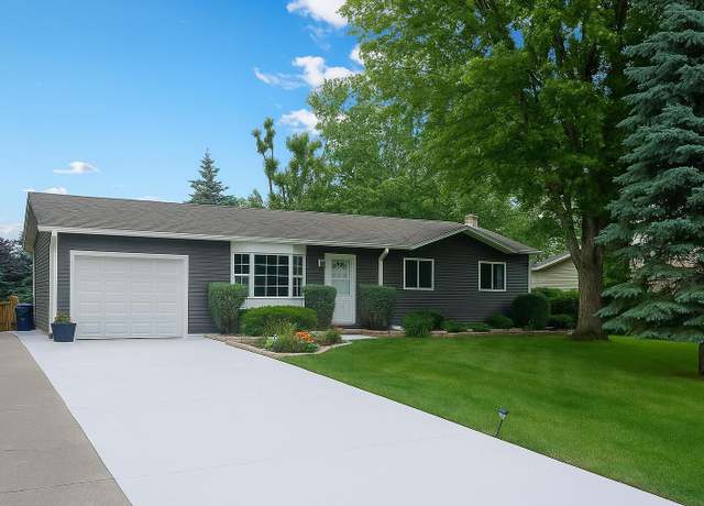Property at 101 Island View Dr, Alpena, MI 49707, 3 beds, 2 baths