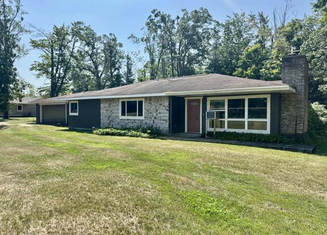 Property at 1890 E Miller Rd, Fairview, MI 48621, 3 beds, 1.5 baths