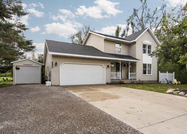 Property at 1869 Baden Strasse, Gaylord, MI 49735, 5 beds, 3.5 baths
