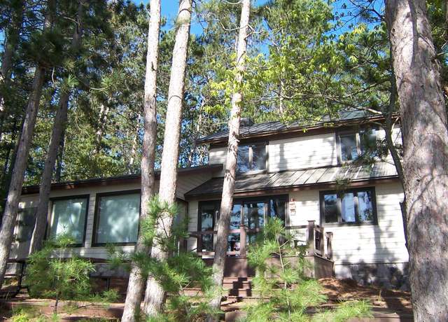 Property at 117 Timber Trl, Roscommon, MI 48653, 5 beds, 3.5 baths