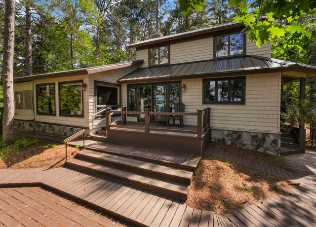 Property at 117 Timber Trl, Roscommon, MI 48653, 5 beds, 3.5 baths