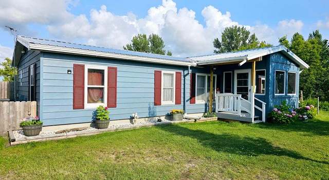 Photo of 4223 College St, Onaway, MI 49765