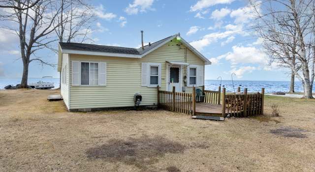 Photo of 7061 E Houghton Lake Dr Dr, Houghton Lake, MI 48629