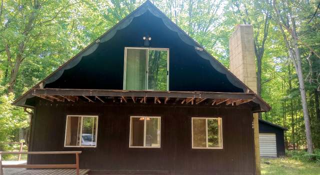 Photo of 206 Redwine Dr, Houghton Lake, MI 48629