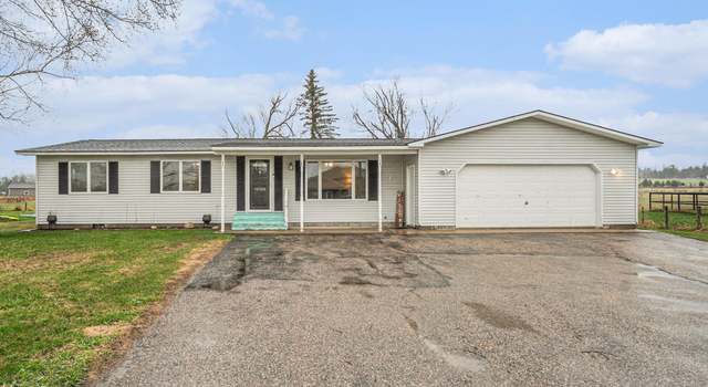 Photo of 10524 Moonlight Bay Rd, Cheboygan, MI 49721