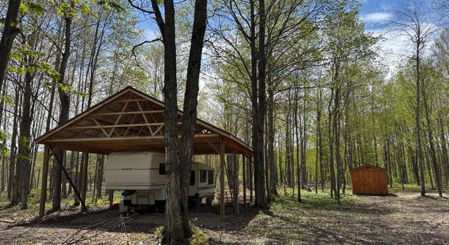 Photo of 5727 Shady Ln, Harbor Springs, MI 49740