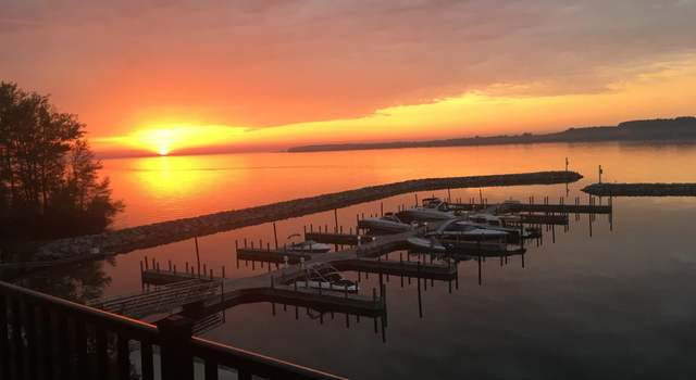 Photo of 708 N Dockside Cir Unit E-5, Suttons Bay, MI 49682