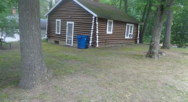 Photo of 148 Desoto Ave, Houghton Lake, MI 48629