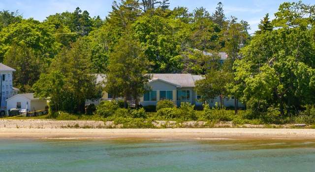 Photo of 504 N Huron Ave, Mackinaw City, MI 49701