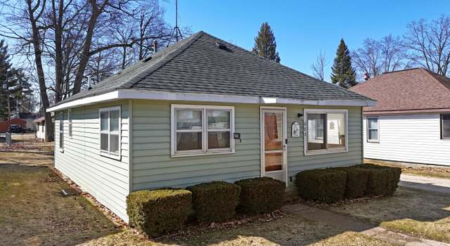Photo of 223 Rapson Ave, Houghton Lake, MI 48629