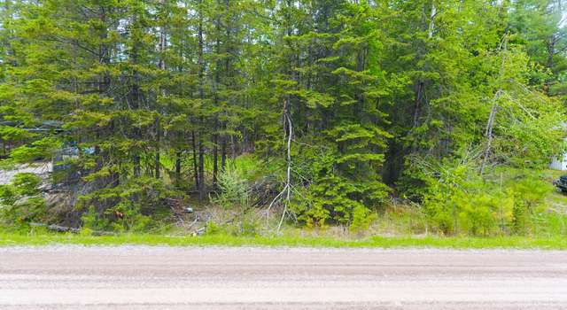 Photo of 13236 N Shore Dr, Millersburg, MI 49759