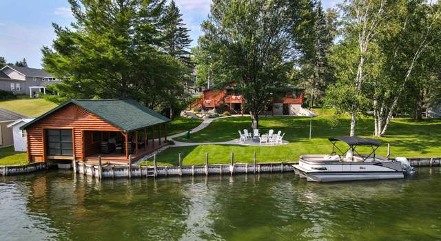 Photo of 5997 Prospect St, Indian River, MI 49749