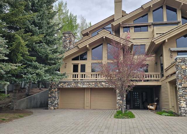 Property at 124 Latigo Ln Unit 7A, Ketchum, ID 83340, 4 beds, 5 baths