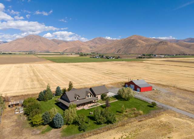 Property at 87 Browning Ln, Blaine County, ID 83313, 3 beds, 4 baths