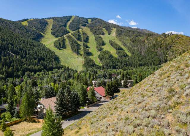 Property at 204 Sage Rd, Ketchum, ID 83340