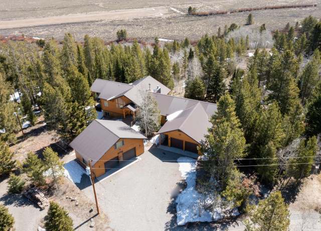 Property at 121 Tiger Tail Dr, Sawtooth City, ID 83340, 5 beds, 4 baths