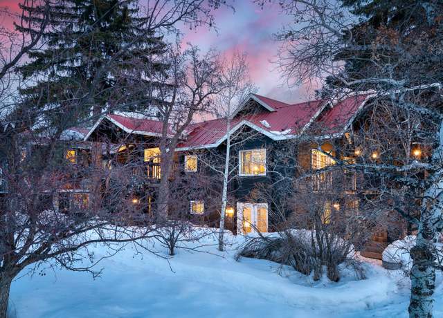 Property at 416 N 1st Ave, Hailey, ID 83333, 5 beds, 6 baths
