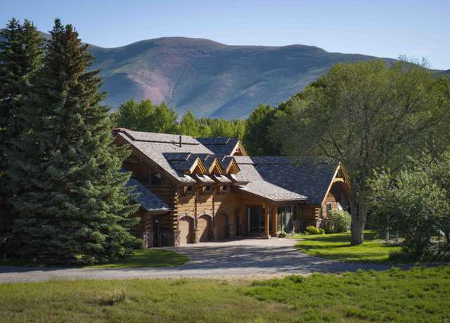 Property at 40 Fox Hollow Gulch Rd, Blaine County, ID 83313, 8 beds, 10 baths