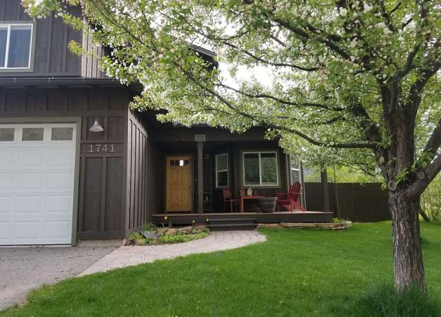 Property at 1741 Laurelwood Dr, Hailey, ID 83333, 4 beds, 3 baths