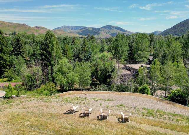 Property at 105 Holliday Ln, Ketchum, ID 83340