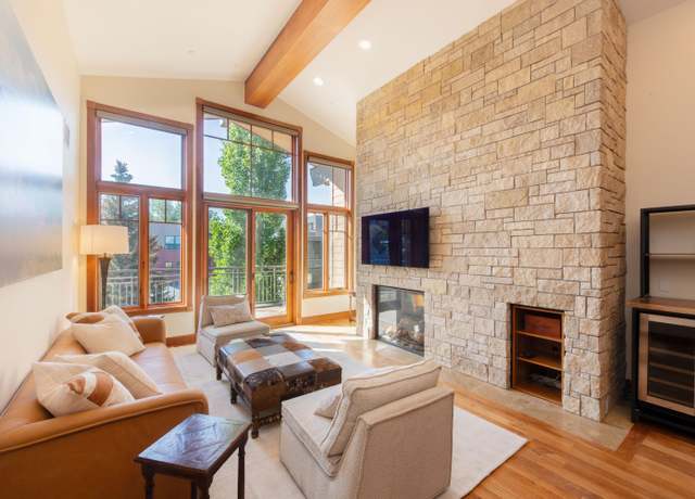Property at 222 N 2nd Ave Unit 20, Ketchum, ID 83340, 3 beds, 4 baths