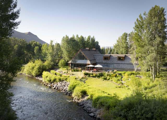 Property at 450 N Hulen Way, Ketchum, ID 83340, 4 beds, 4 baths