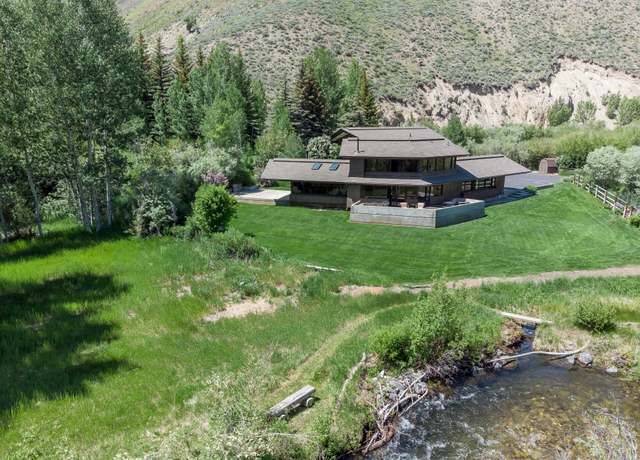 Property at 102 Hyndman View Dr, Blaine County, ID 83333, 4 beds, 4 baths