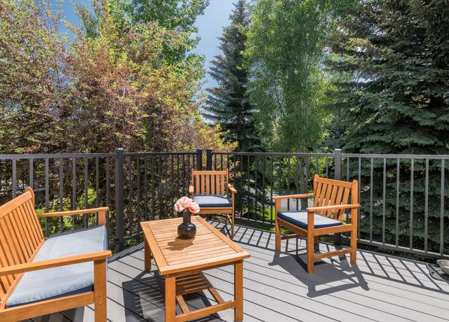 Property at 4420 Nine Iron Drive Dr, Sun Valley, ID 83353, 2 beds, 2 baths
