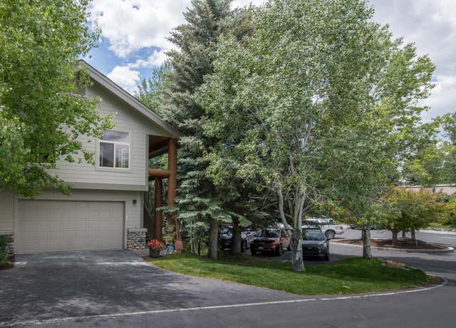 Property at 722 Morning Star Rd, Sun Valley, ID 83353, 3 beds, 3 baths