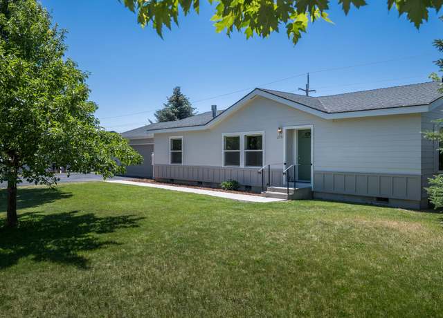 Property at 2951 Glenbrook Dr, Hailey, ID 83333, 3 beds, 2 baths