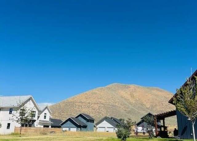 Property at 1541 Appaloosa Rd, Hailey, ID 83333