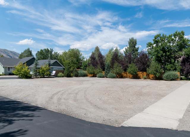 Property at 741 Eastridge Dr, Hailey, ID 83333