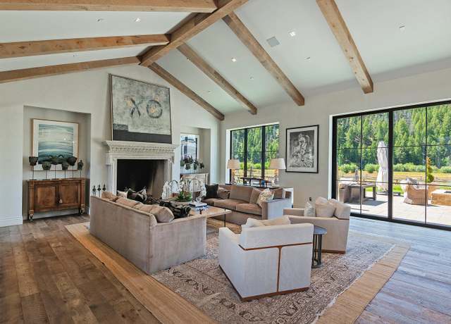 Property at 708 E East Fork Rd, Blaine County, ID 83333, 4 beds, 8 baths