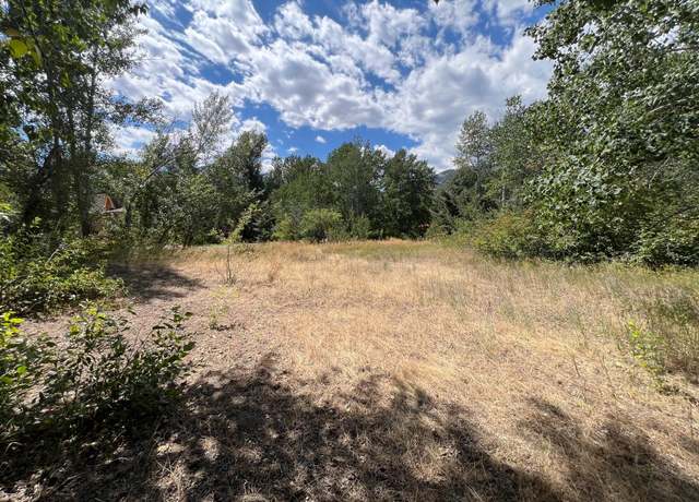 Property at 117 Aspen Grove Ln, Ketchum, ID 83340