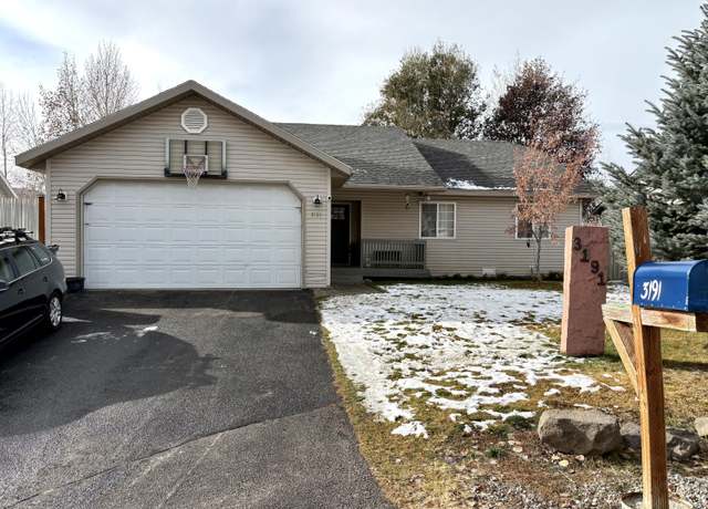 Property at 3191 Mountain Ash Dr, Hailey, ID 83333, 3 beds, 2 baths