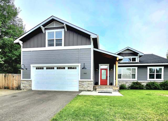 Property at 941 Eastridge Dr, Hailey, ID 83333, 3 beds, 2 baths