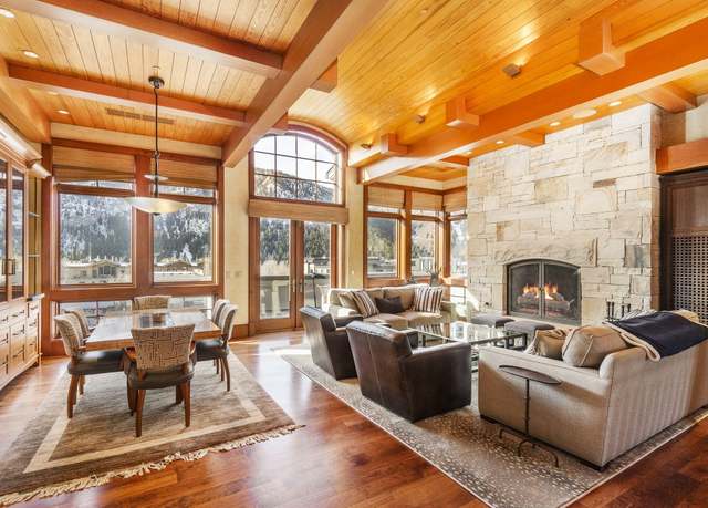 Property at 221 N Washington Ave #5, Ketchum, ID 83340, 3 beds, 5 baths