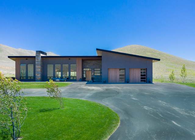 Property at 135 Rock Creek Rd, Blaine County, ID 83333, 4 beds, 5 baths