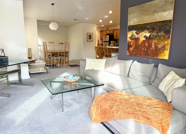 Property at 930 White Cloud Ln Unit C, Hailey, ID 83333, 2 beds, 2 baths