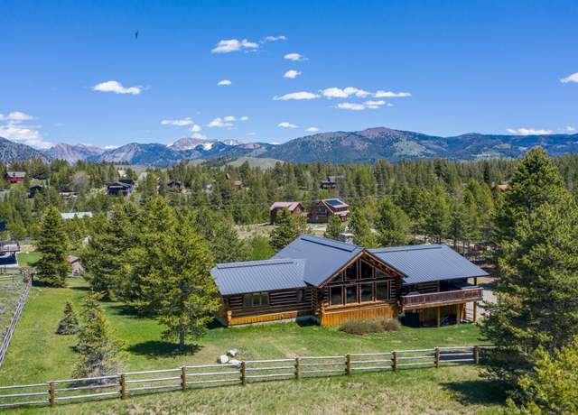 Property at 301 Vader Dr, Sawtooth City, ID 83340, 5 beds, 3 baths