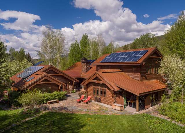 Property at 700 Fairway Rd, Sun Valley, ID 83353, 5 beds, 4 baths