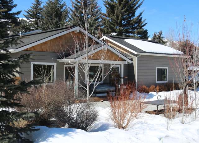 Property at 741 Bonanza Ln, Hailey, ID 83333, 2 beds, 2 baths
