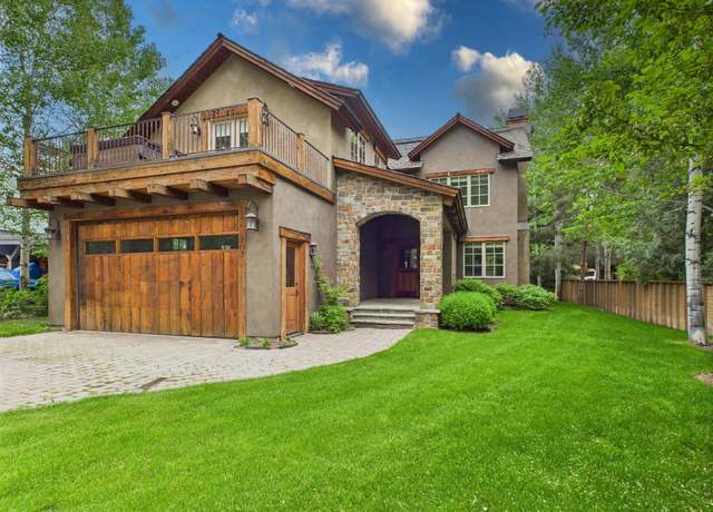 Property at 207 Williams St, Ketchum, ID 83340, 4 beds, 4 baths